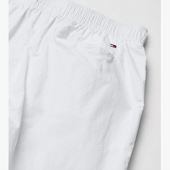 Tommy Hilfiger Men's 7” Flag Swim Trunks with Quick Dry White Size XL 🆕 - Picture 3 of 10